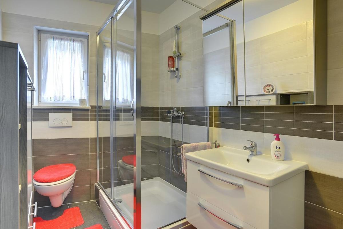 Apartments Elviana Póla Kültér fotó